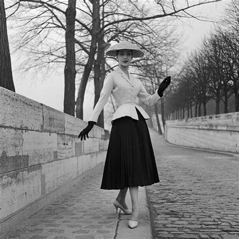 new look 1947 christian dior paris price